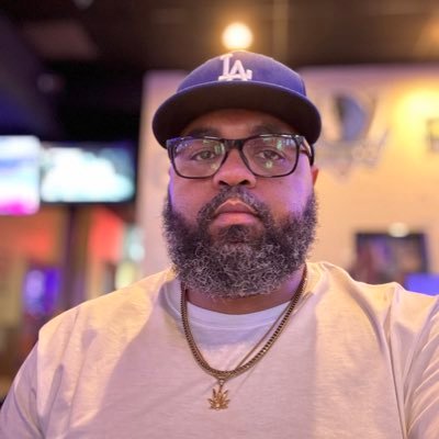 100% Unfiltered at all times!! Loungin With JL Podcast now available on Anchor,Spotify and Google! https://t.co/ZkWk02Ymsj