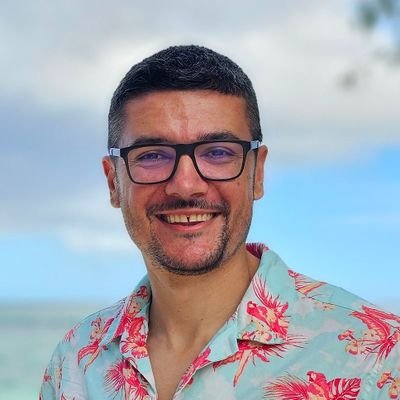 💻 Founder/Software engineer
🌐 https://t.co/jcmNr6C1qo - the virtual tour guide in your pocket.
🎫 https://t.co/Fv0qWSzqyx - ticketing made easy