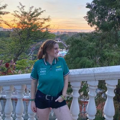 __helen95's profile picture. 