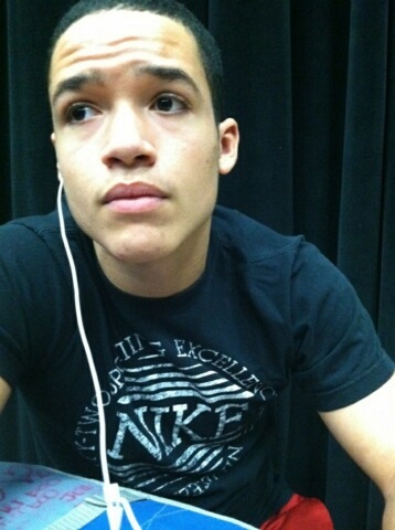 jonjsimp's profile picture. #sophomoreswag #lshsfootball #54#DeepThoughts If your not moving forward your moving back... and nothings ever good behind you..