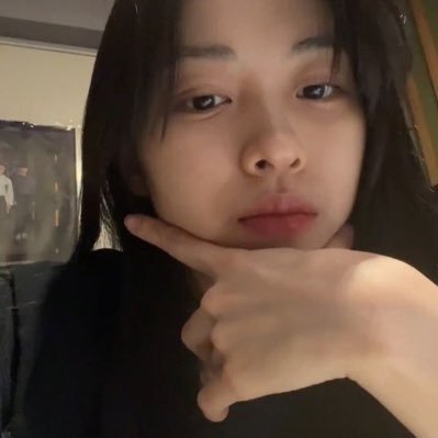 only for @itzyofficial’s shin ryujin 🐱 & hwang yeji 🐺 (bns/stan acct) once • midzy • nswer | old un: shinryuddaeng17