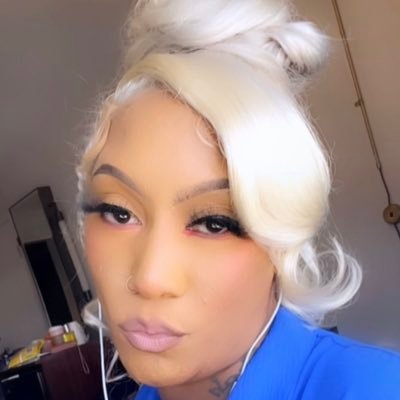 •Transgender RAPPER Follow me on Instagram: @itslalarue & subscribe to my YouTube itsLaLaRue