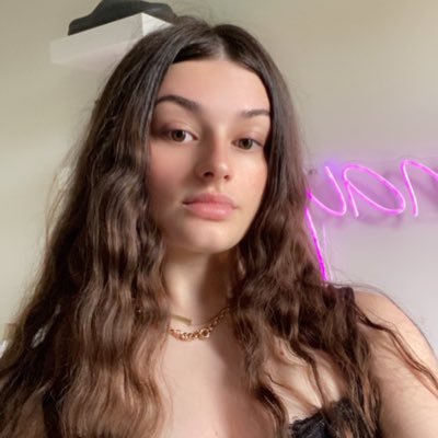 @Twitch Stweamer https://t.co/SHv7hyGsLc | Business: businesshmay@gmail.com