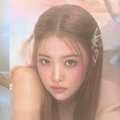 red velvet sun loona moon f(x) rising