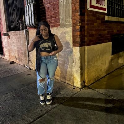 JaLisa (juh-lee-suh) 😛 || troy univerisity23 ⚔️ || your favorite er nurse 🚑 || mark 9:23