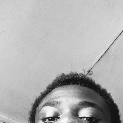 SamsonEbenezer5's profile picture. Tryna chase my dreams; Naija traffic make it SUCK😩