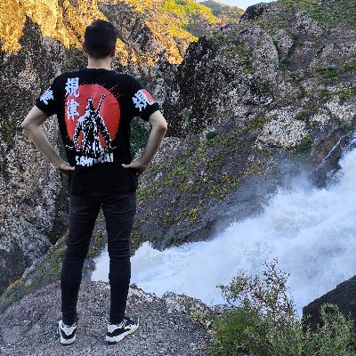 tohidzal's profile picture. Never lose yourself while trying to hold on to someone who doesn’t care about losing you.