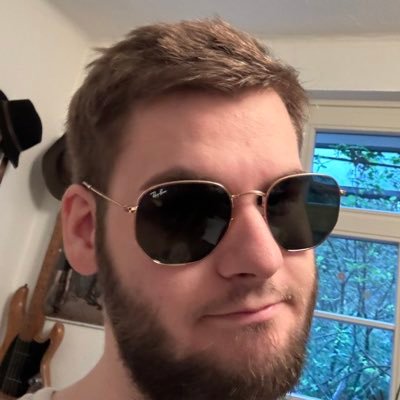 flominkno's profile picture. 