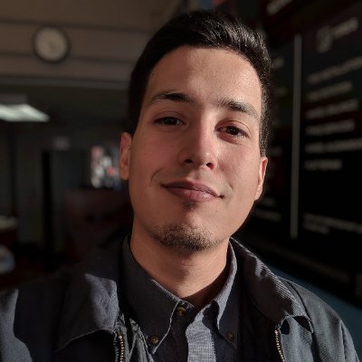 LookAtTheyFace's profile picture. 