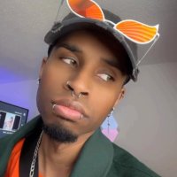 Chris ๐บ (@smallhatchris) 's Twitter Profile