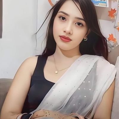 Muskan_Fatima04's profile picture. follow me