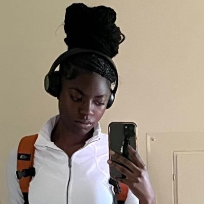 yellowvomitt's profile picture. 𝗦𝗧𝗔𝗖𝗞 𝗦𝗛𝗢𝗥𝗧𝗬                                                       #wreapfv