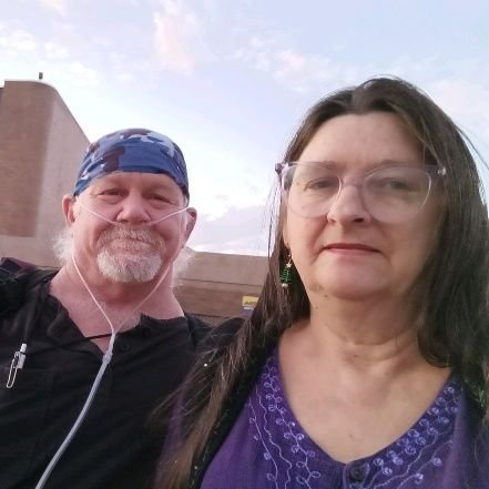 @ AzMatthews on 🧵
Scrivener's Palsy
Mother, wife, grandma.
I follow storms & car chases
Reading is forever.
I still believe in 398.2.
-I'm with the banned-