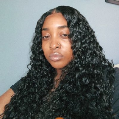 Hampton University Alumna. 305. Teacher.       RIP Brandon🧡