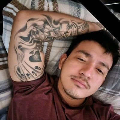 Ingeniero Petrolero y mecánico de piso..
CrossFit y amante del anime.
No todo te lo tomes personal.
⚫️