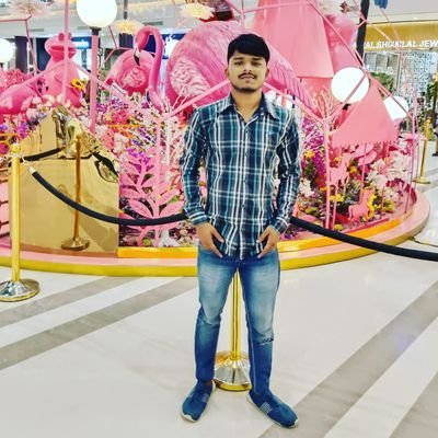 #MedicalStudent
नजर वाले को हिंदू और मुसलमान दिखता है,मै समाजवादी हु,...
साहब,,,मुझे हर एक शख़्स में इंसान दिखता है।
(हरगांव विधानसभा 29लोकसभा धौरहरा)