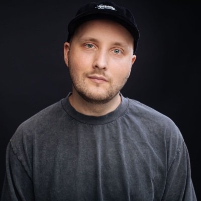 👔 Design studio founder @ https://t.co/sERPTyqPIR
🖼️ UI inspiration curator @ https://t.co/C66KekKv7v
🤝 Framer partner @ https://t.co/aUn1e2ESrJ