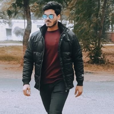 Priyanshu_9090's profile picture. अहिंसा परमो धर्मः धर्म हिंसा तथैव च
/////pursuing law