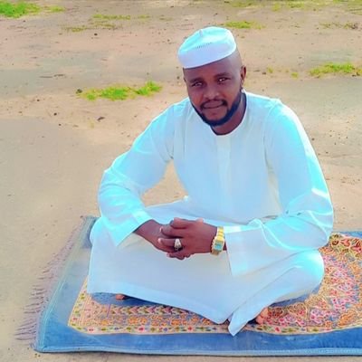 Salh_ahmed_6300's profile picture. ⚖ محامي ⚖  💼 و باحث  📖

#🕳لا تمت في الظل، وكن ذا أثر🕳