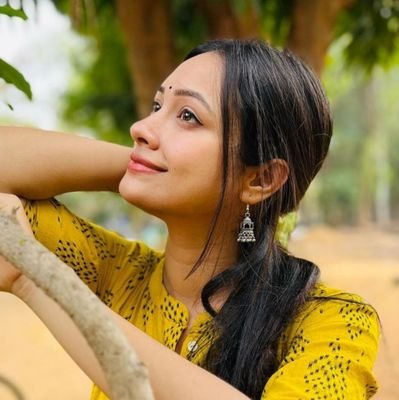 it's just an Official Fan Page...
of Sambalpuri Singer Dr. Archana Padhi