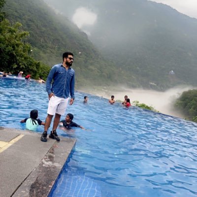 bonny993399's profile picture. 