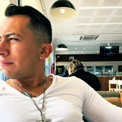 FabyNicko81185's profile picture. 