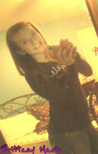 BMH1819's profile picture. Brittany Marie Hough| I folllow back! | Team; Single 3 | Bestfriends .| Lil Wayne. (: |