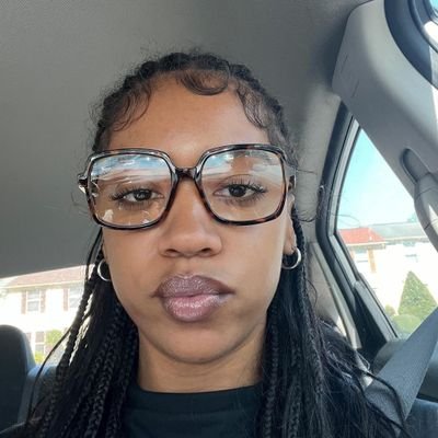 I'm friendly, always try to be happy, enjoy the life experiences, and list goes on. Drop me a message to find out more or to even have a quick chat.