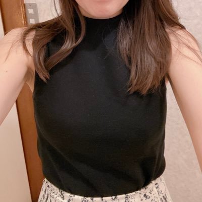 whoam82's profile picture. ドM女。都内でOLしてます。29歳、154.46、Dカップ デカクリ 性奴隷 調教 サブミッシブスパンキング イラマチオ 土下座 首輪 ペットプレイ 頭踏まれたりすると興奮します。調教経験あり。いっぱいイけます。おちんぽケース。気持ちいこと大好き♡ いじめてください。ヌードモデル興味あり