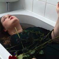 Laura C Thurlow (@laurelbrae) 's Twitter Profile Photo