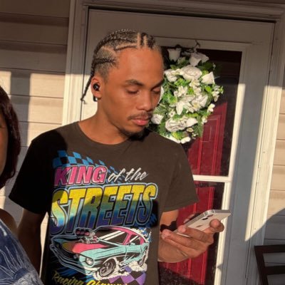 21+|26| Black-Puerto Rican|Dom Content creator| nsfw
