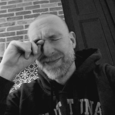 Assistive Technology Adviser in HE. Writes occasionally. Often loses focus when