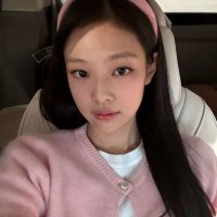 ୨୧ fel²⁵ maba akun ui (@studieberrie) 's Twitter Profile
