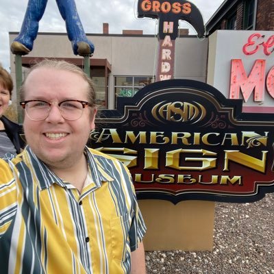 VestAround's profile picture. 29. Loud Streamer. Mod to FarmerJohn & the Late Great Puppers, Stay Comfy 💙 Business Email: VestAround@gmail.com