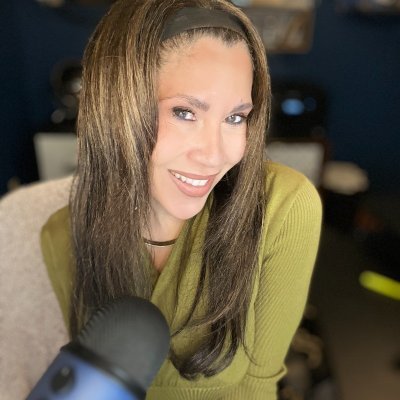 loisburak's profile picture. Sigma Female | Good Life Advocate 💕