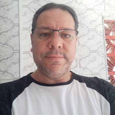 Gosto de livros, filmes, séries de TV, música (Rock N Roll).
ODEIO Reality Shows.
POR GENTILEZA NÃO ME INCLUAM EM LISTAS 🇧🇷✌🏻🎸🎧