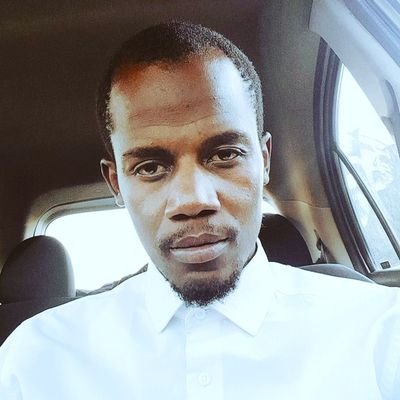 MogashoaPilana's profile picture. habitually Talkative, musically active and emotionally collective. opinionated and outspoken 😌