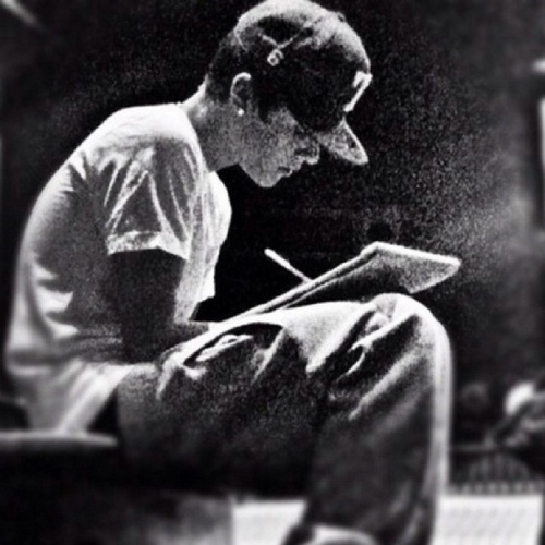 Suckmydickstin's profile picture. 