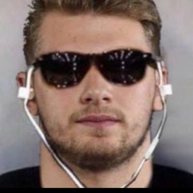 carlosv__3's profile picture. 