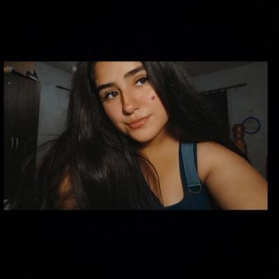 marianapaez23's profile picture. River, Messi y one direction son mi religión 
https://t.co/hM2dWreSsX