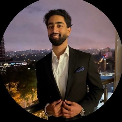 Pre Medical Student at the CUNY College of Staten Island. Interested in Orthopedics 🦴📚💪. https://t.co/YyaNIwDqXk.