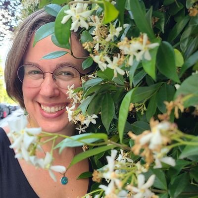 Content Strategy, UX Design, Consultant, Connector. Travel, languages, food, wine, holistic health. Former #WordCamp organizer #WCEU #WCPhilly #WCUS
