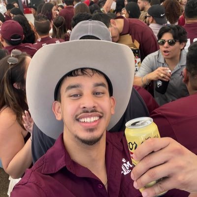 a toda madre university Alumnus | 🇲🇽 | Electrical Engineering⚡️| he/him