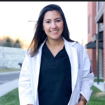 estudió en Afganistán de la Organización Mundial de la Salud vive en Kabul Afganistán