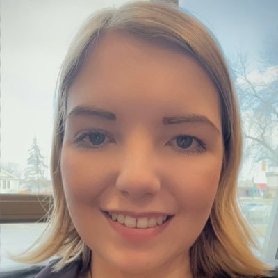 24 years old, follower of Christ, @shawnmendes fan, Conservative. IG: @juliannem2000