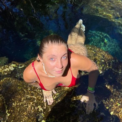 Aymaratorres's profile picture. 