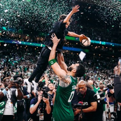 Yurvix's profile picture. #ForeverNE #DifferentHere