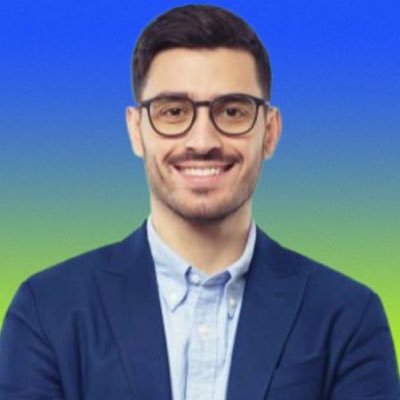 Hello! I am a person who is into all sorts of things such as vehicles, aviation, sports, and Roblox!