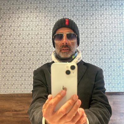 Divertirme
Simplemente
Seguir
Mis impulsos