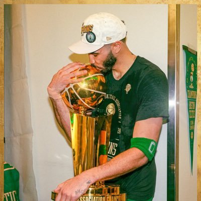 Chiefs || Celtics || AC Milan || Lewis Hamilton || Patrick Mahomes II || Jayson Tatum || Kevin Durant || Charles Leclerc || MclarenF1